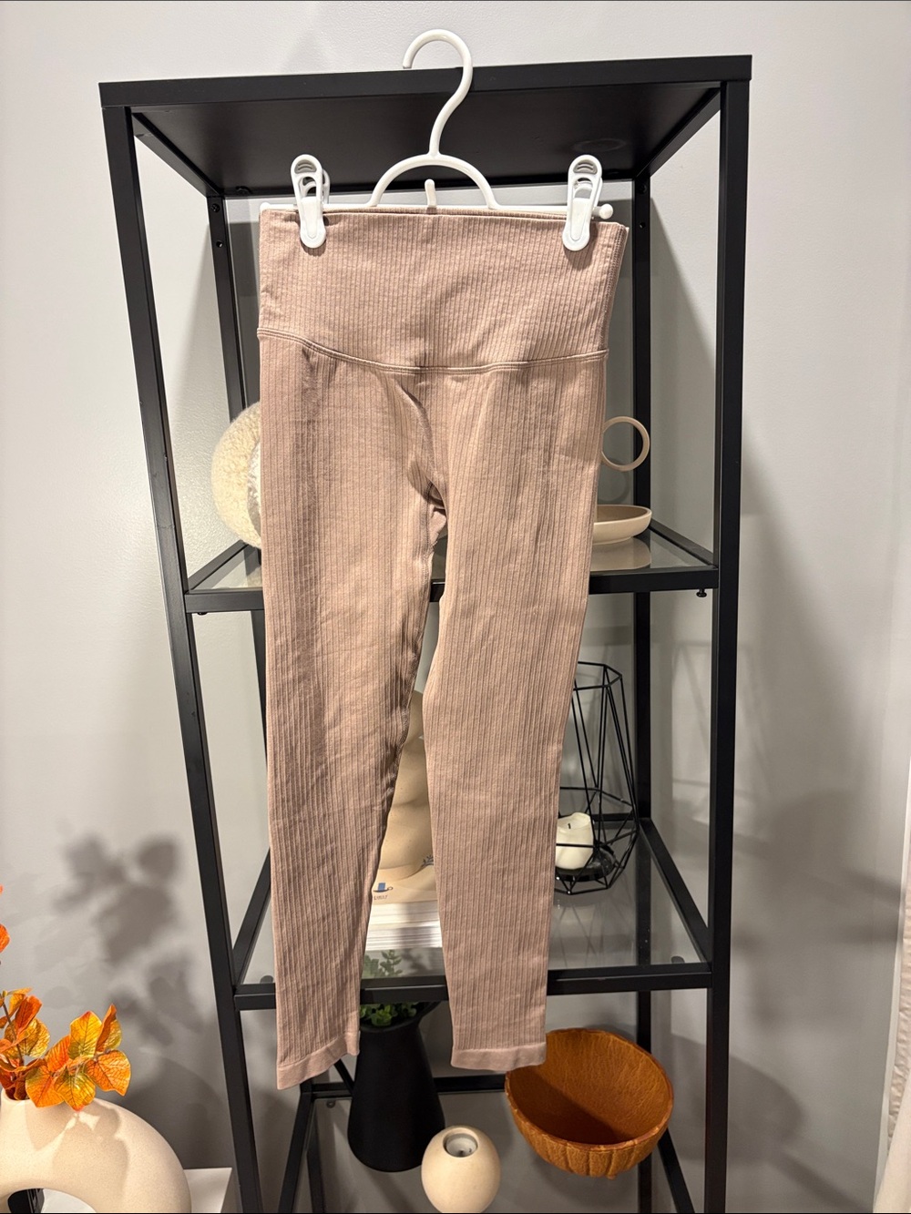 036 High-Rise Ribbed Leggings in Tan